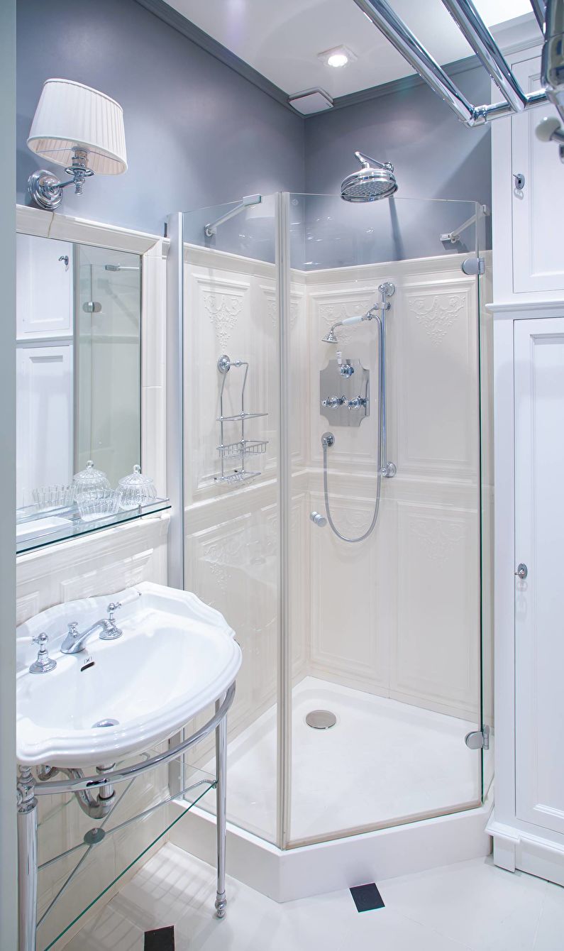 Classic-style blue bathroom - Interior Design