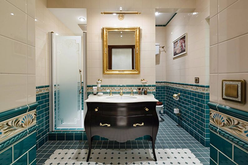 Interior design of a classic-style bathroom - photo