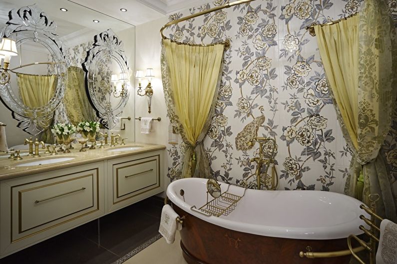 Design intérieur d'une salle de bain de style classique - photo