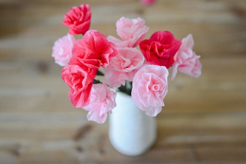 DIY corrugated papel rosas