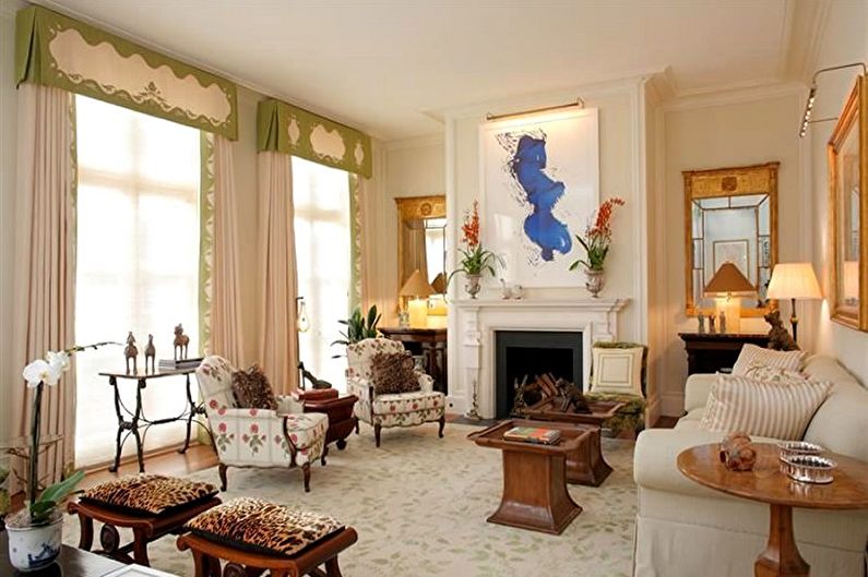 The interior design of the living room in a classic style - photo