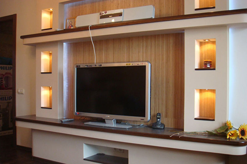 Dinding dengan TV - Drywall