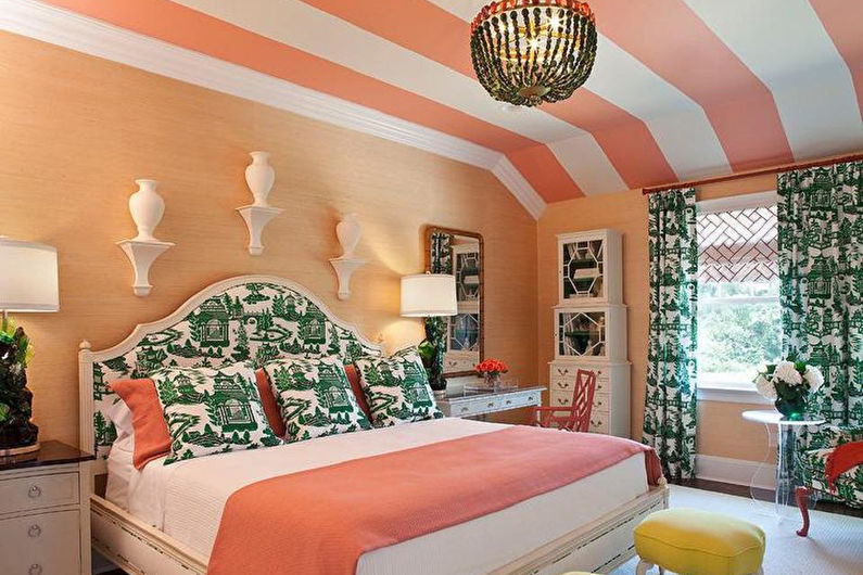 Peach and Green - The combination of colors in the interior