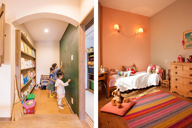 Flor de préssec en una habitació infantil. Interiorisme