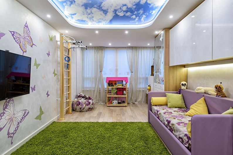 Techo tensado en una habitación infantil (65 fotos)