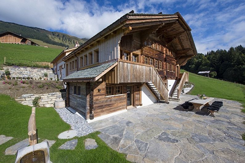 Chalet style houses - photo and projects