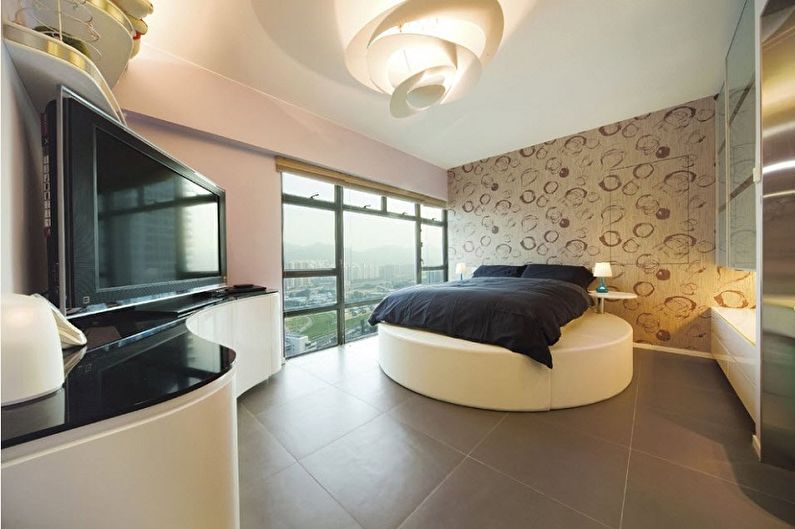 Round bed in the bedroom - photo