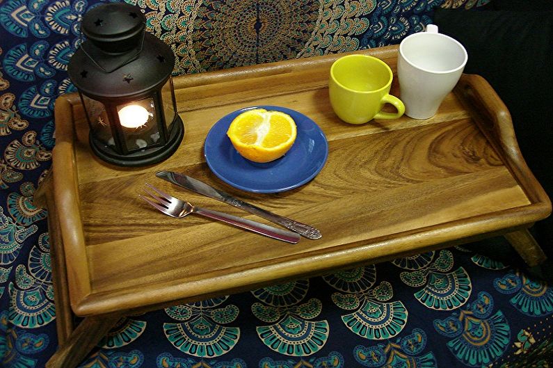 Material para hacer una mesa de desayuno en la cama - Madera