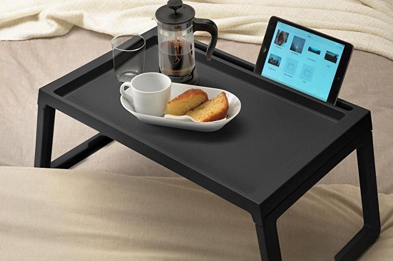 Material para hacer una mesa de desayuno en la cama - Plástico