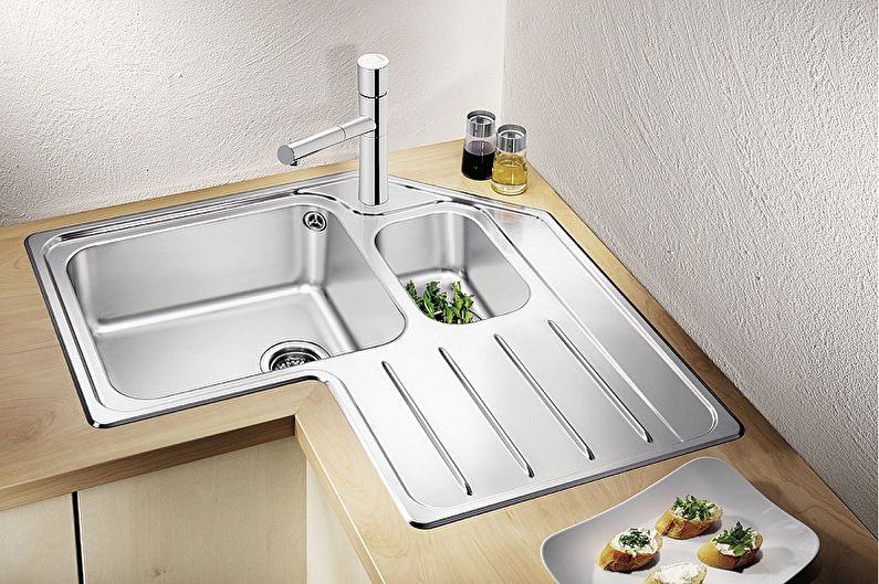 Jenis sink sudut untuk dapur - Bahan Pengeluaran