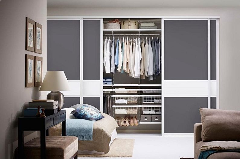 Remplir l'armoire - photo