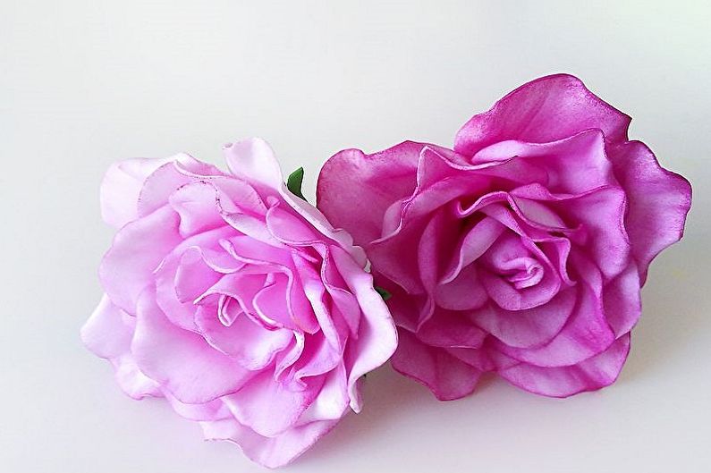 DIY Foamiran Rose - Un moyen simple de faire une rose de bourgeon