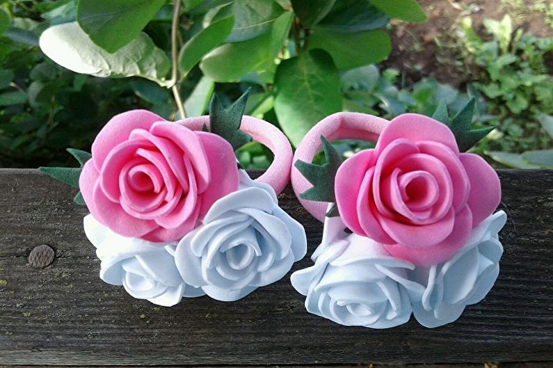 DIY do-it-yourself roses - larawan