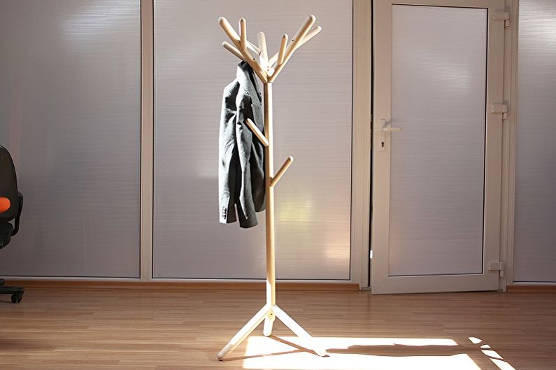 Floor hangers for clothes - photo