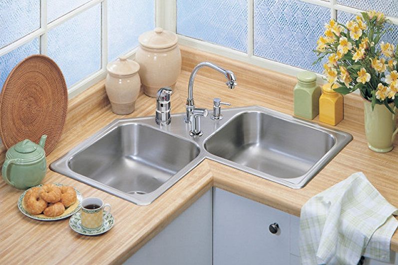 Sink sudut untuk dapur (60 foto): jenis dan model