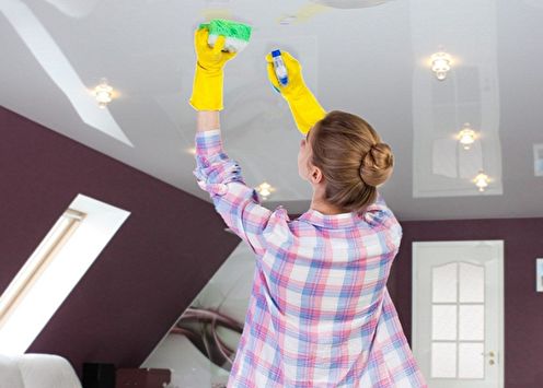 How to wash a stretch ceiling: methods and means