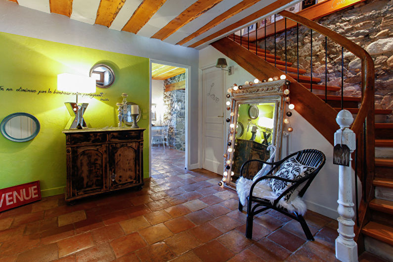 Pistachio color in the hallway interior - Design photo