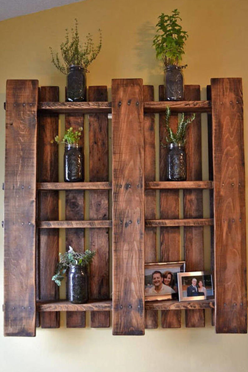 Furniture from pallets - Racks, chests of drawers and shelves