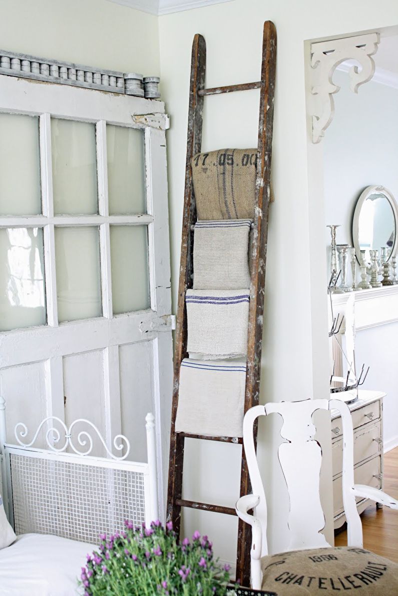 Shabby-chic stil u interijeru - tekstil, dekor i rasvjeta