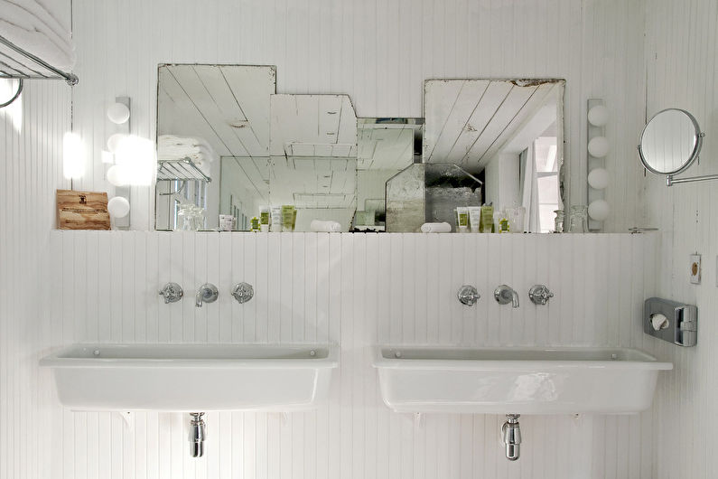 Diseño interior de un baño al estilo shabby chic - foto