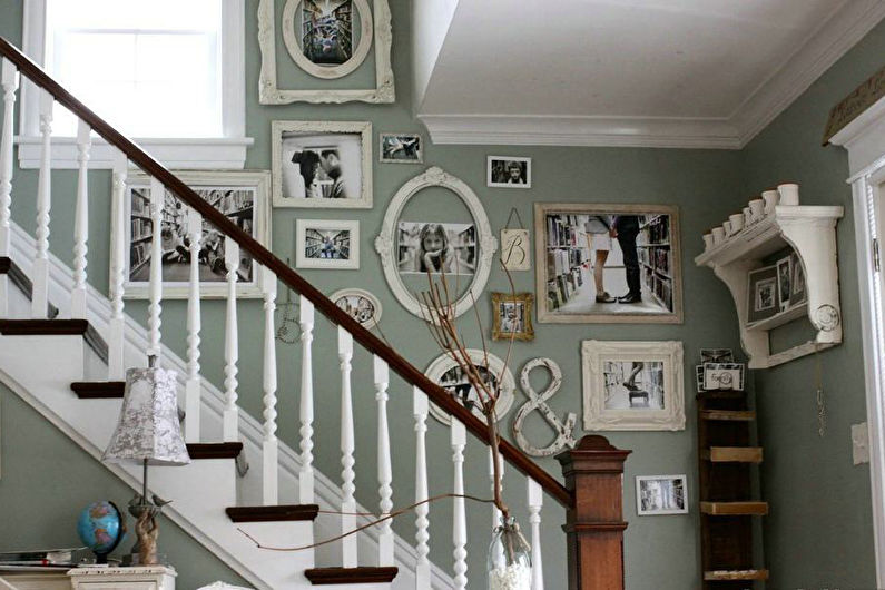 Interior design hallway in the style of shabby chic - photo