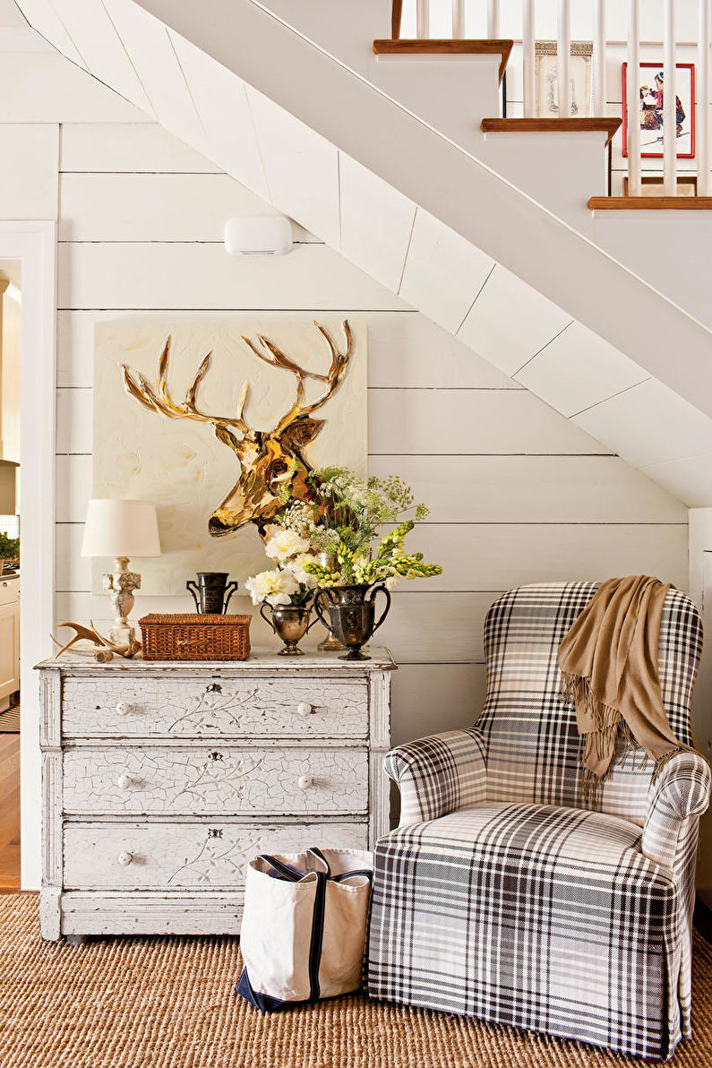 Interior design hallway in the style of shabby chic - photo