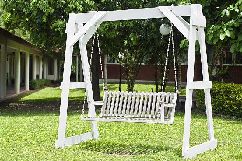 Materiais para a fabricação de um balanço para o jardim - Madeira