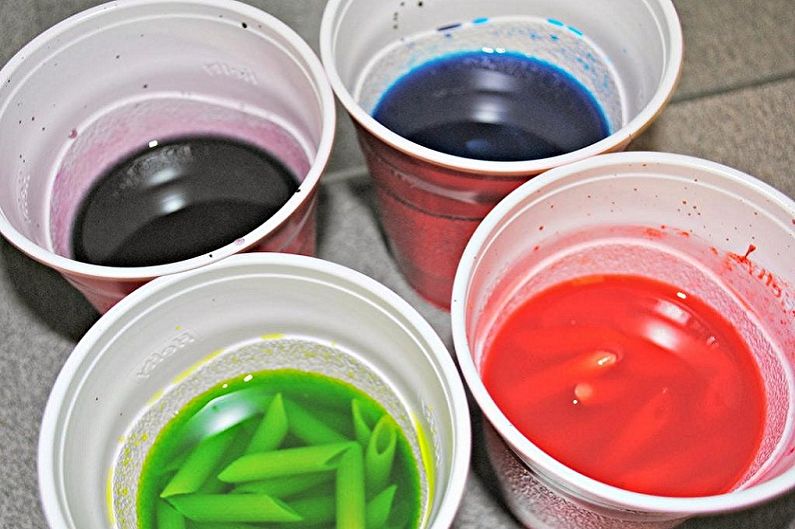 DIY Casta Crafts - Mga Jars ng May-kulay na Pasta