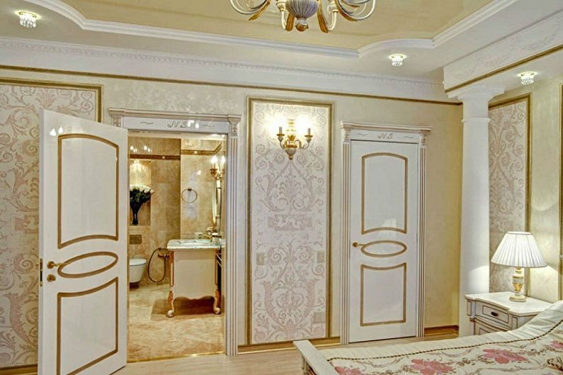 Puertas blancas en diferentes estilos de interior: estilo clásico