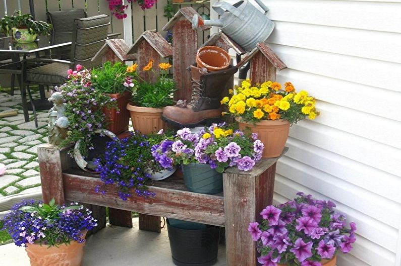 Pots de fleurs de la rue - photo