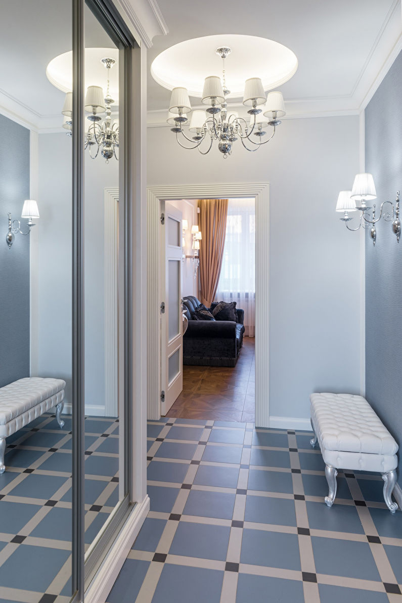 Plasterboard ceiling design in the entrance hall