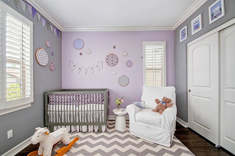 Color lila a l’interior d’una habitació infantil - Foto de disseny