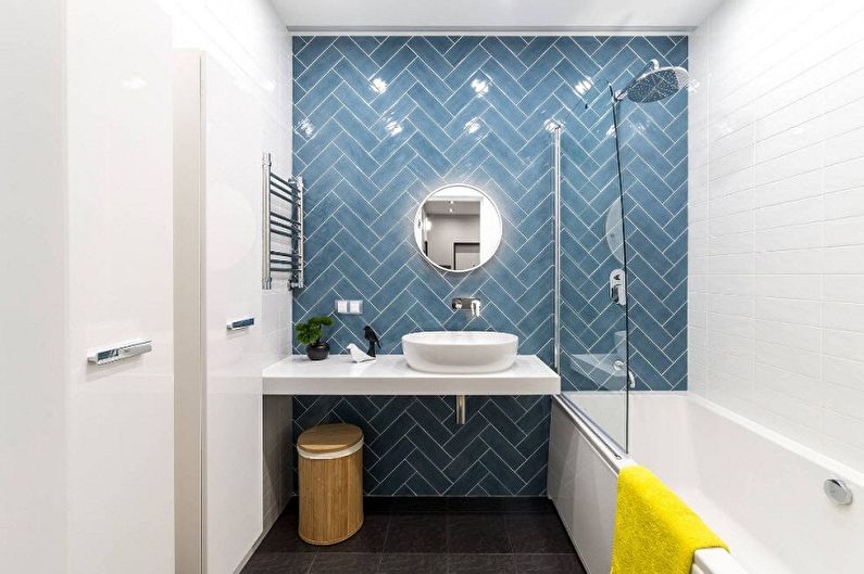 Interior design of a bathroom of 5 sq.m. - Photo