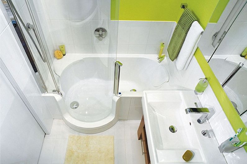 Diseño interior de un baño pequeño - foto