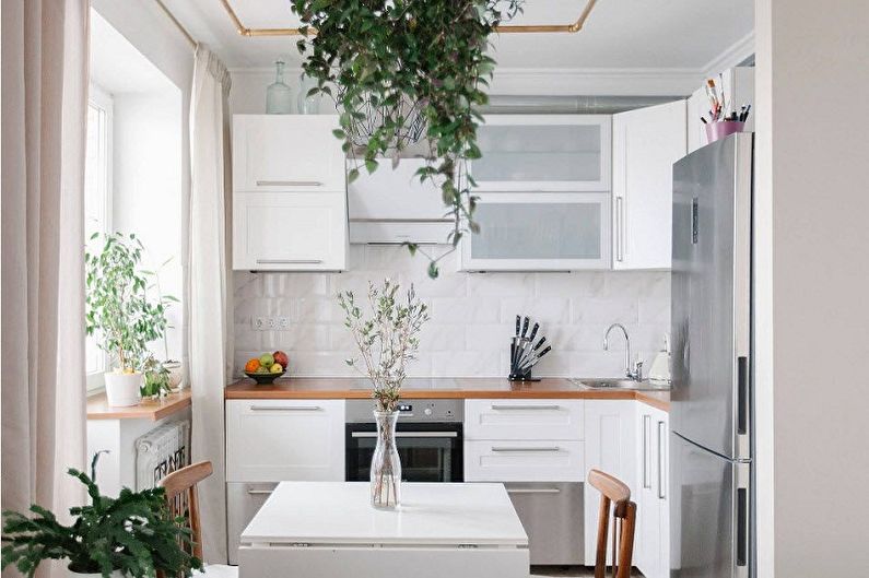 Diseño de interiores de cocina 4 m2. - Foto